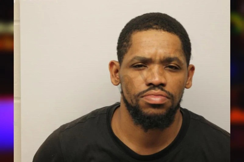 Tremaine Moore Mugshots