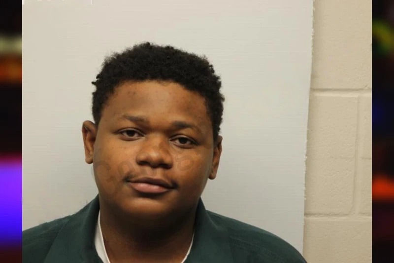 Tyzhe Finch Mugshots