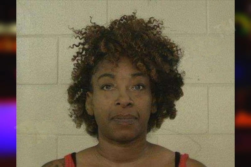 Victoria Henderson mugshot