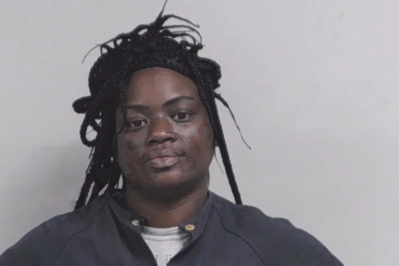 Vondelin Straughter Mugshots