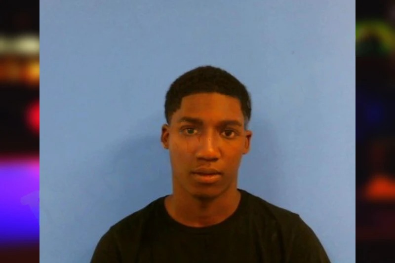 Adriontae McFarlin mugshot