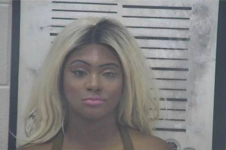 Akiriyanah Thomas mugshot – Coffee County , Georgia Akiriyanah Thomas