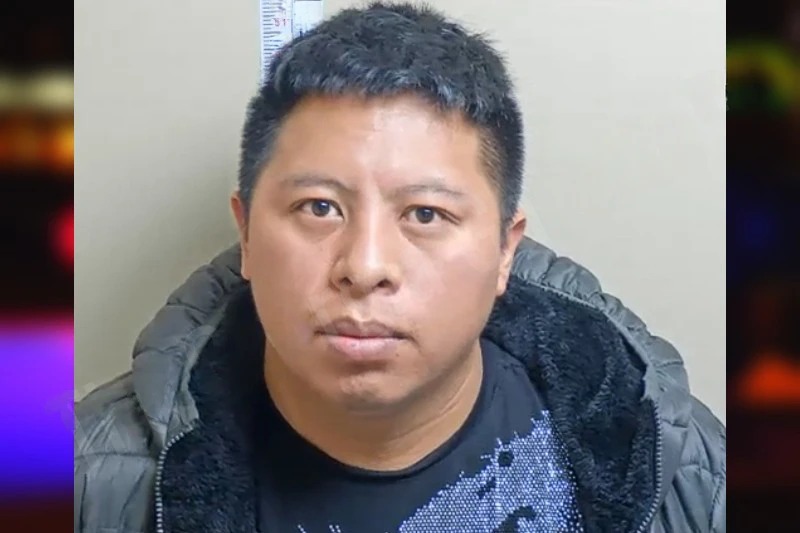 Alfredo Santiz-Perez Mugshots