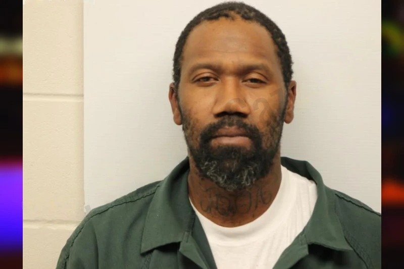 Antonio Dickens Mugshots