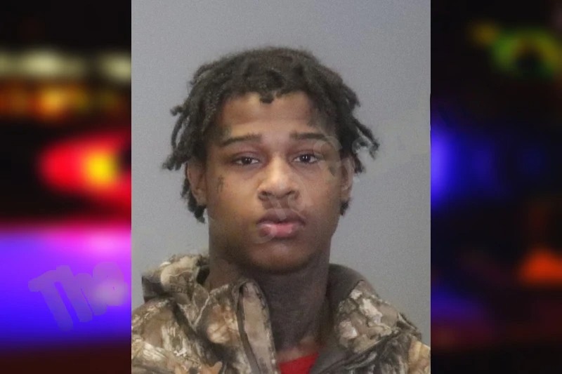 Antonio Holt Mugshots