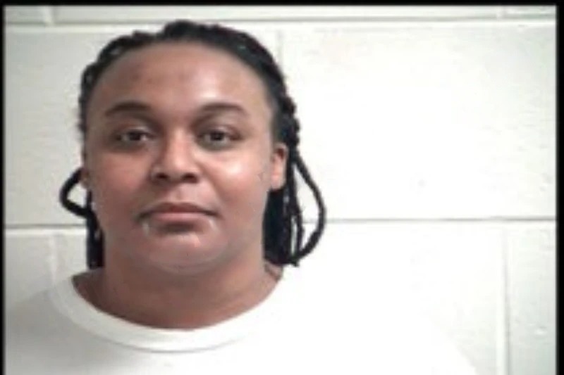 Candace Metts Mugshots