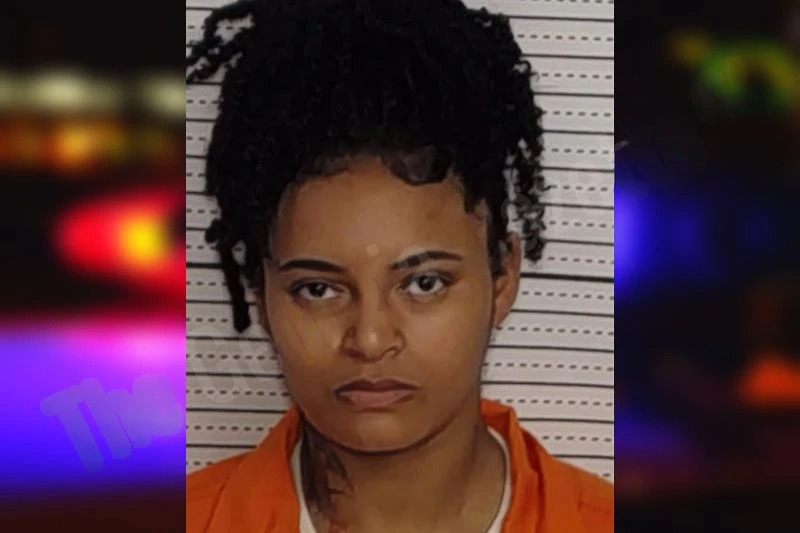 Capri Lawrence mugshot