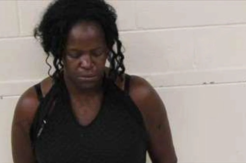 Catrina Maxwell Mugshots