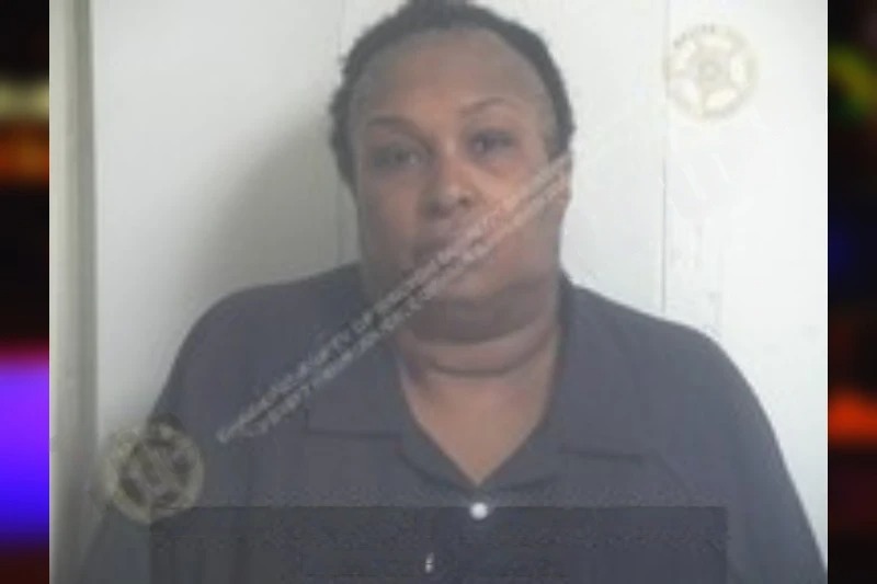 Chimere Hosendove Mugshots