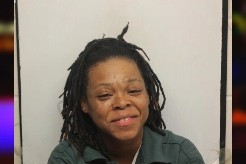 Courtney Brown Mugshots