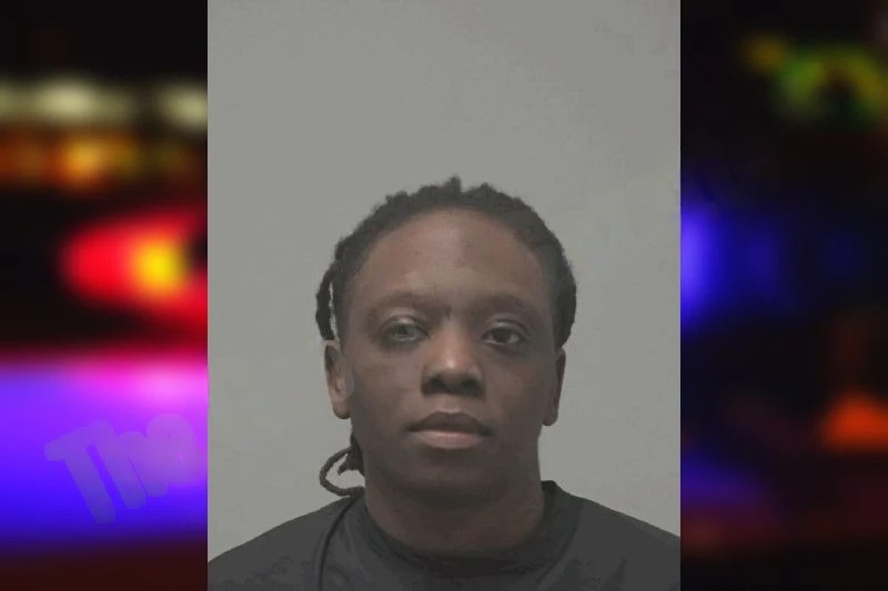 Courtney Harris mugshot