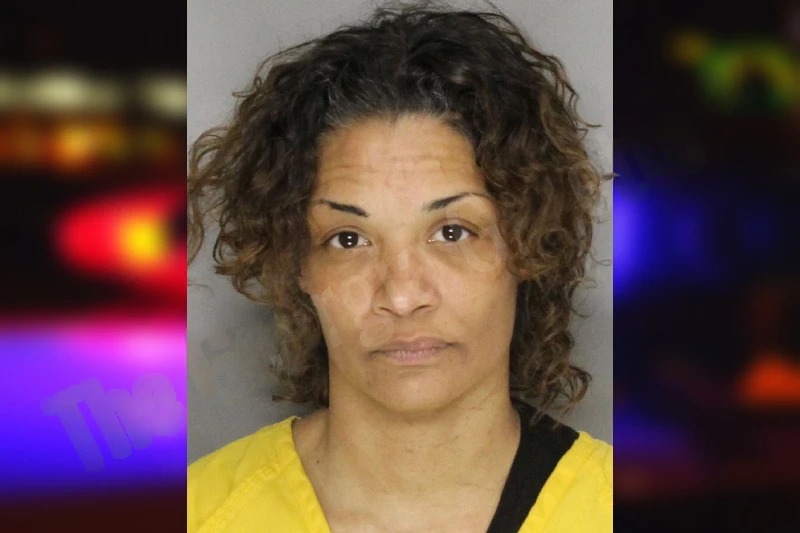 Courtney Wolfe mugshot