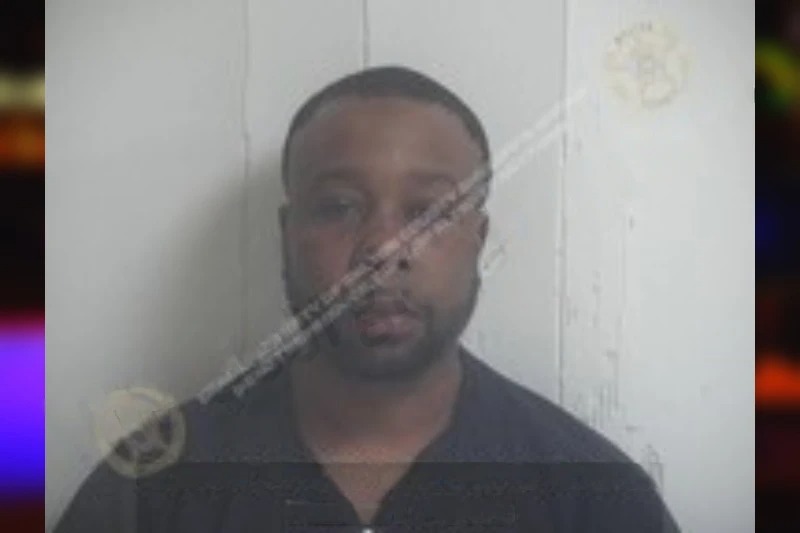 Demetrus Brown Mugshots