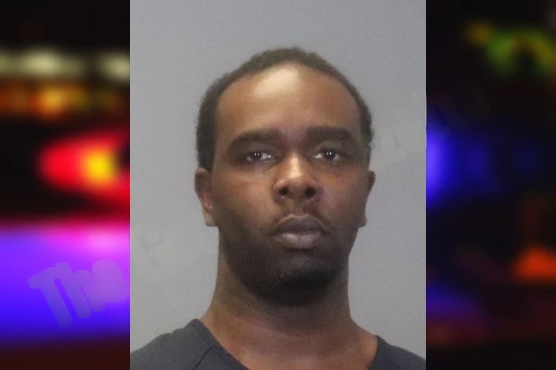 Derek Robertson Mugshots