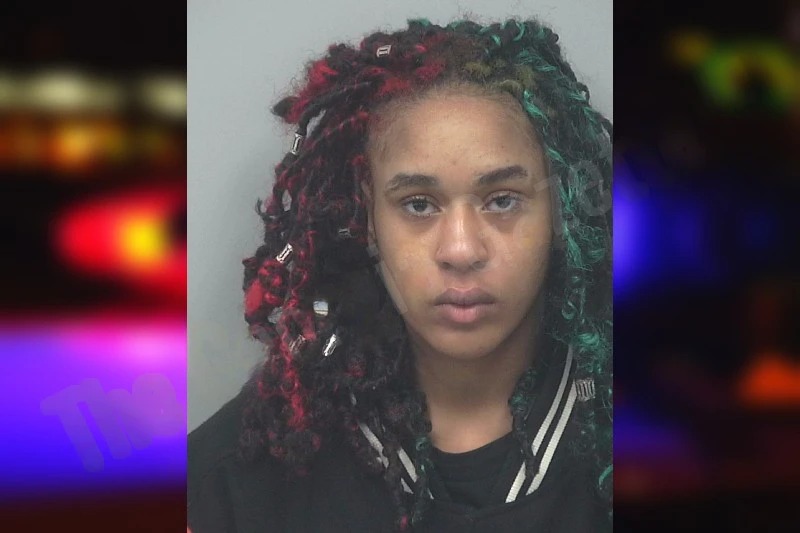 Earlmyah Young Mugshots