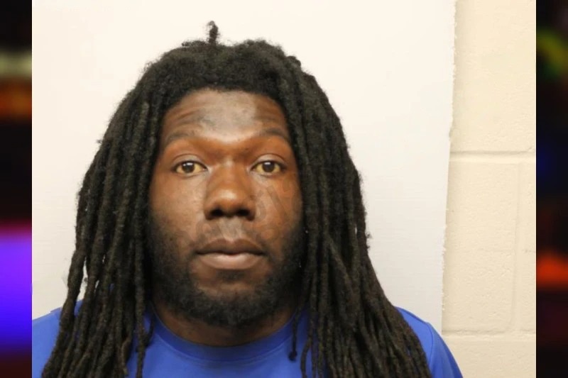 Ezekiel Chisholm Mugshots