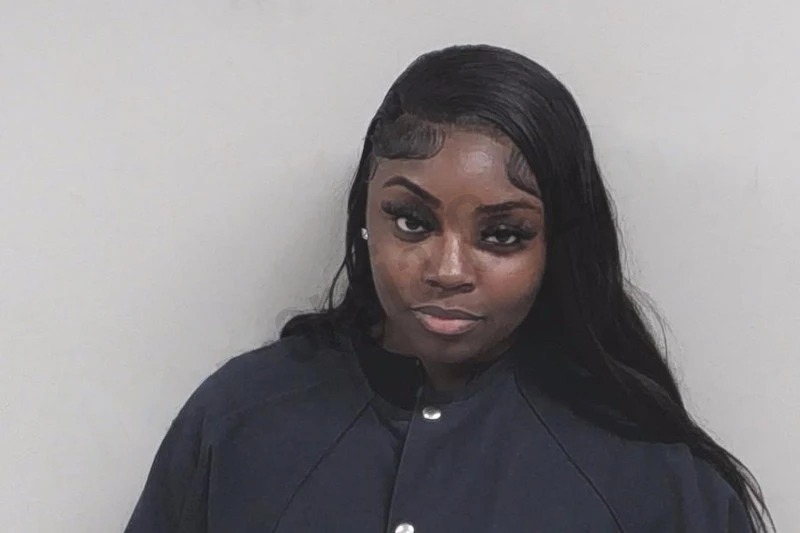 Jaliyah Knight Mugshots