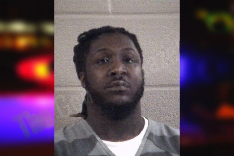 Kaalyn Hutchinson-Royal mugshot