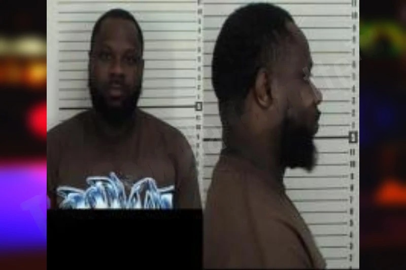 Larron Lawson Mugshots