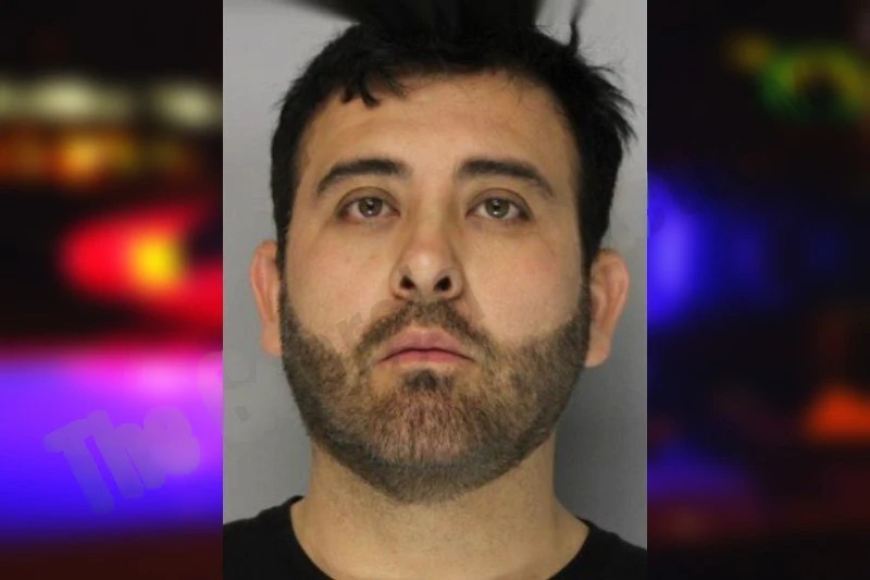 Luis Aviles-Cortez Mugshots