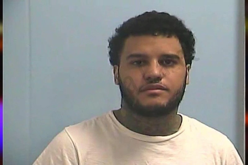 Malik Cisneros Mugshots