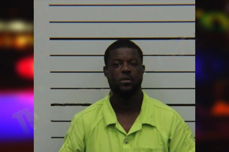 Marquis Knight mugshot