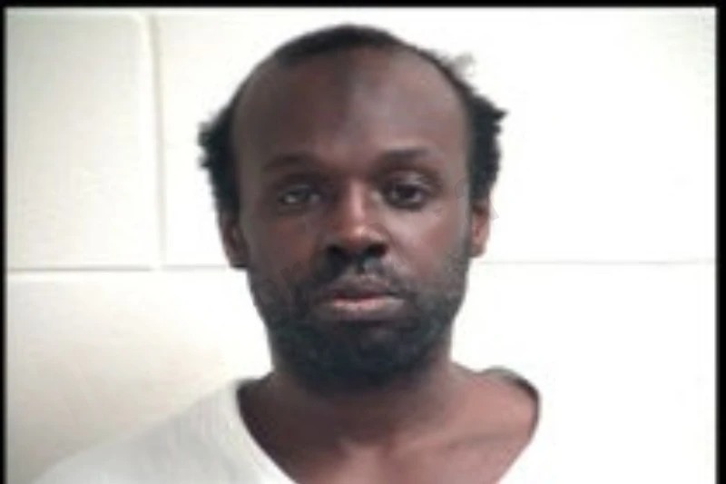 Michael Robinson Mugshots