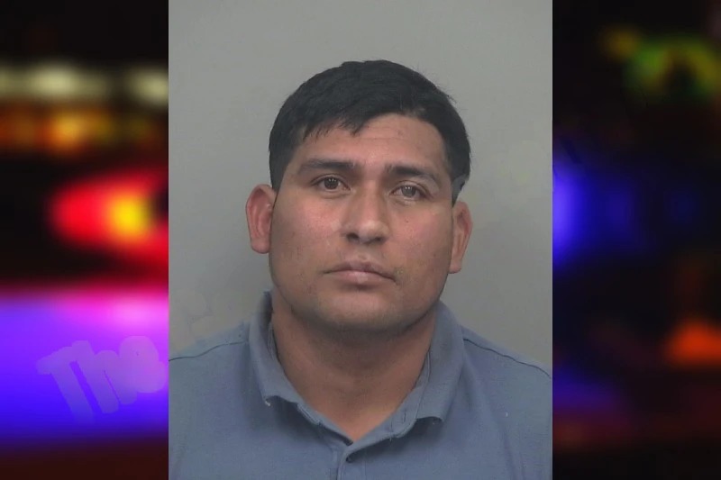 Moises Ruiz Mugshots