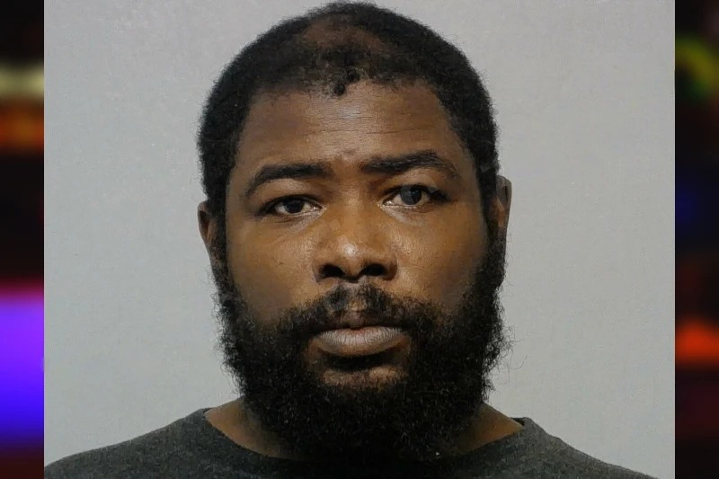 Omega Murray mugshot