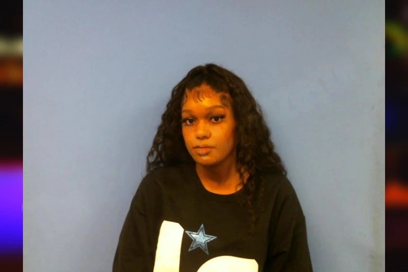 Quentasia Swanson Mugshots