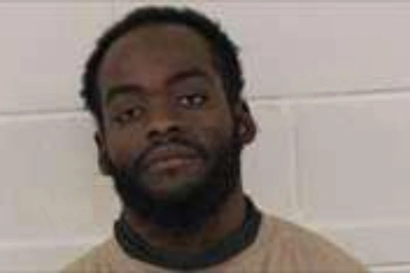 Rabrequias Thompkins Mugshots