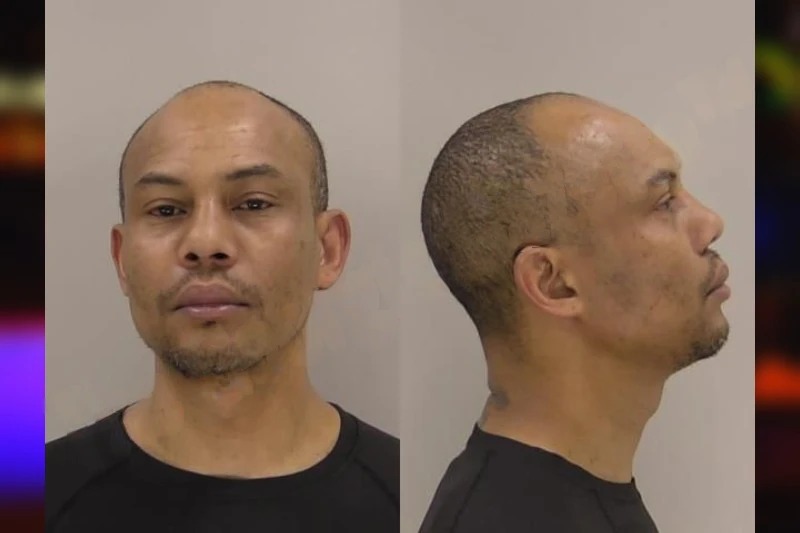Raphel Hewitte Mugshots