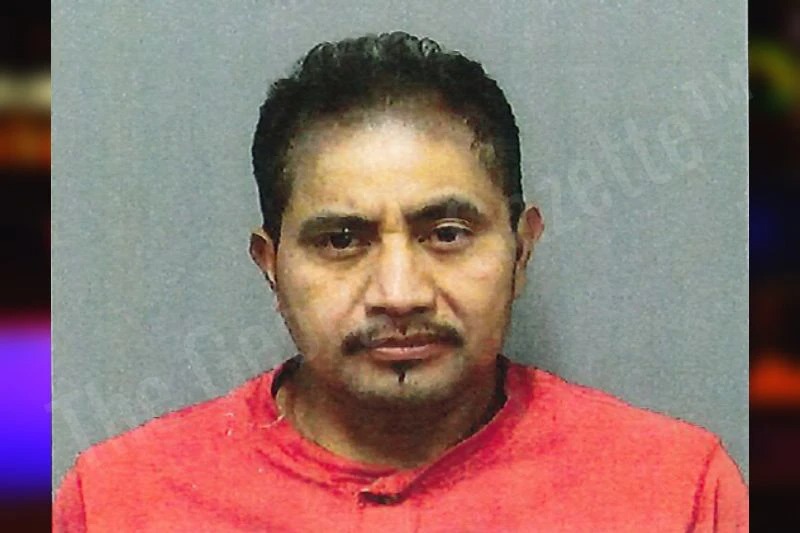 Roberto Vargas Mugshots