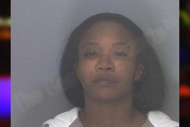 Saquina Bell-Bennett Mugshots