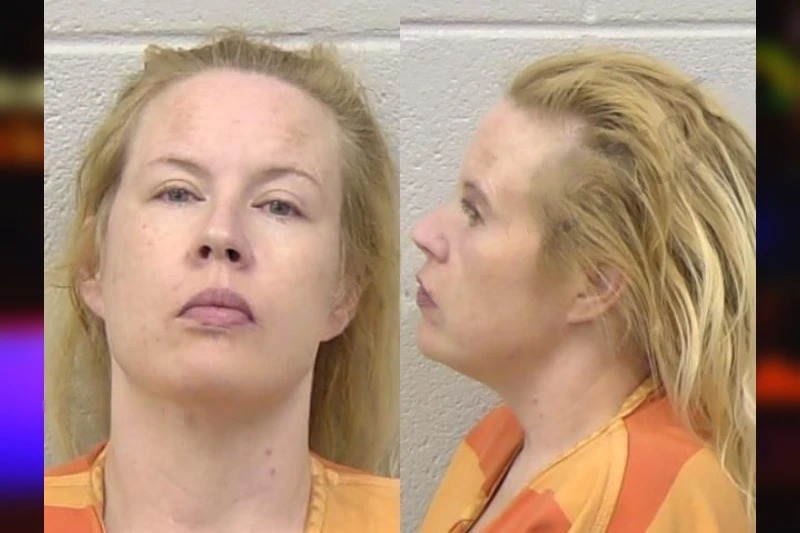 Sara Robinson mugshot