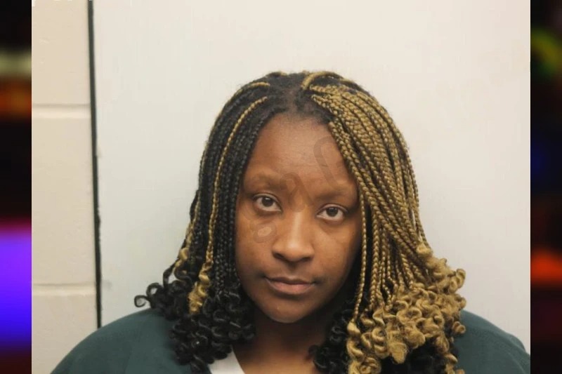 Shadiqua Gadson Mugshots