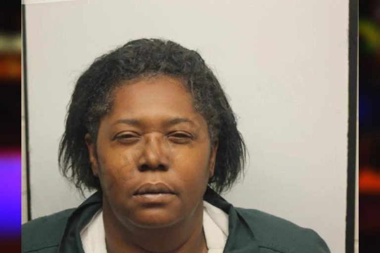 Shantrell Bangs