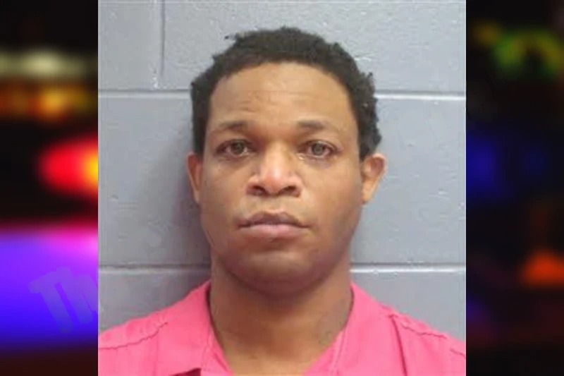 Tashovez Bell Mugshots