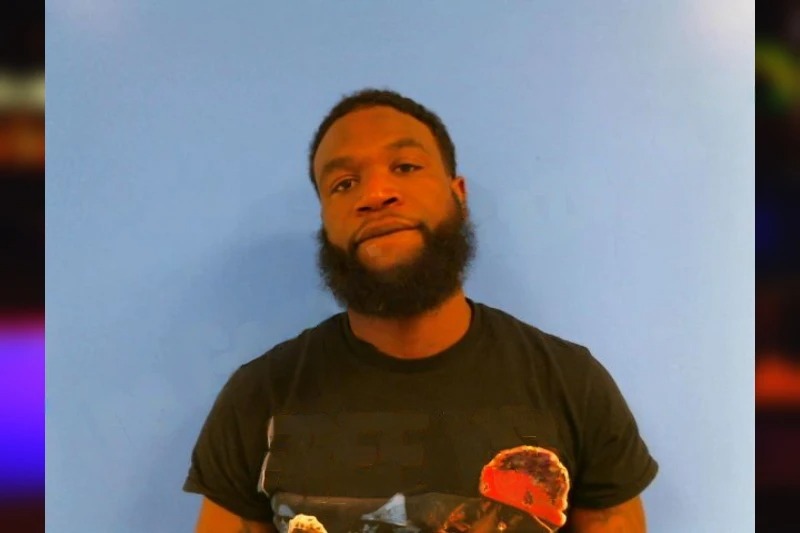 Terrance Thompson Mugshots