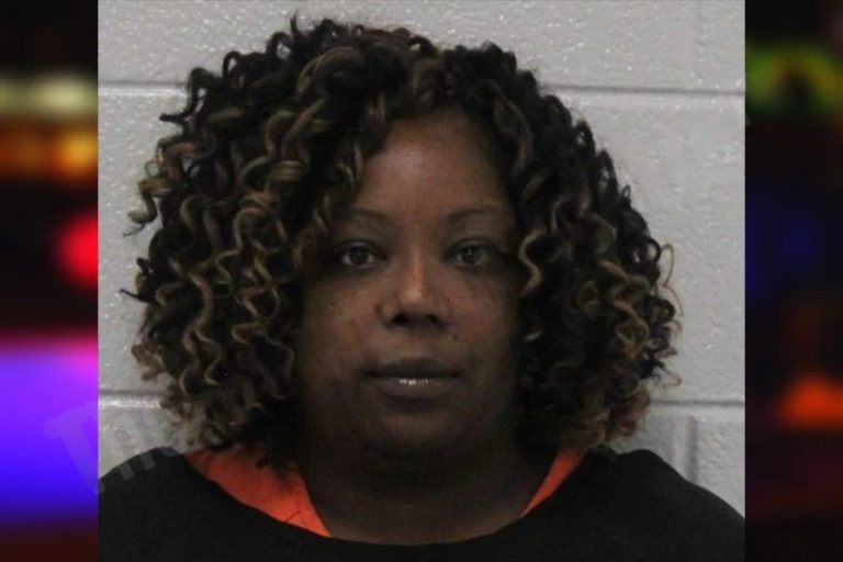 Tomekie Crowder mugshot – Carroll County , Georgia Tomekie Crowder