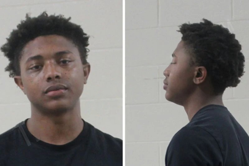 Torian Holder Mugshots