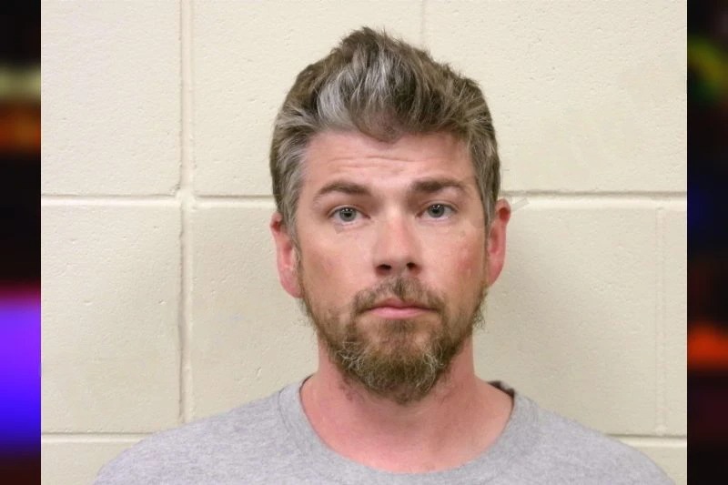 Travis Guerrin Mugshots