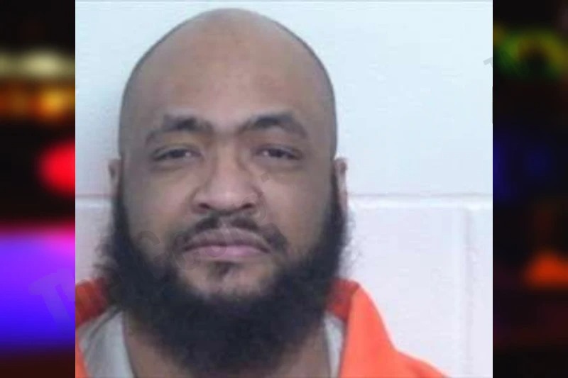 Travis Pierce mugshot