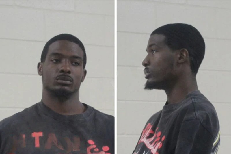 Traviyun Respress Mugshots