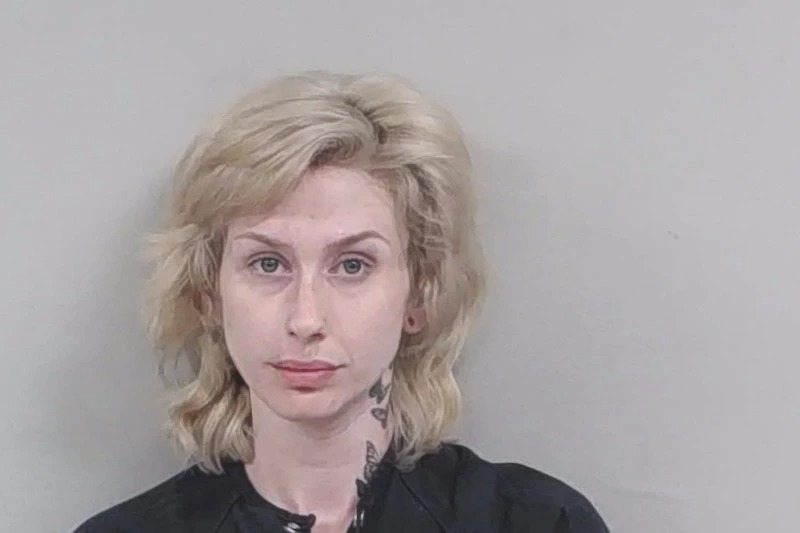 Victoria McKee Mugshots