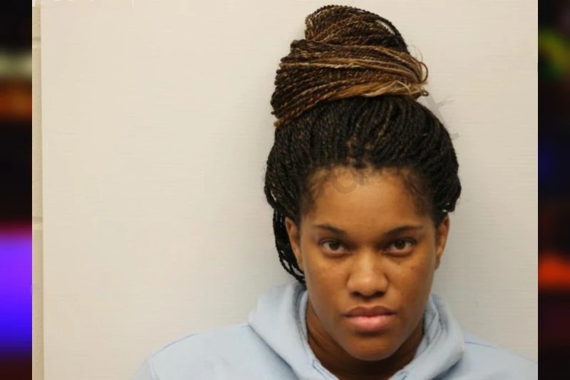 Yvette Jones Mugshots
