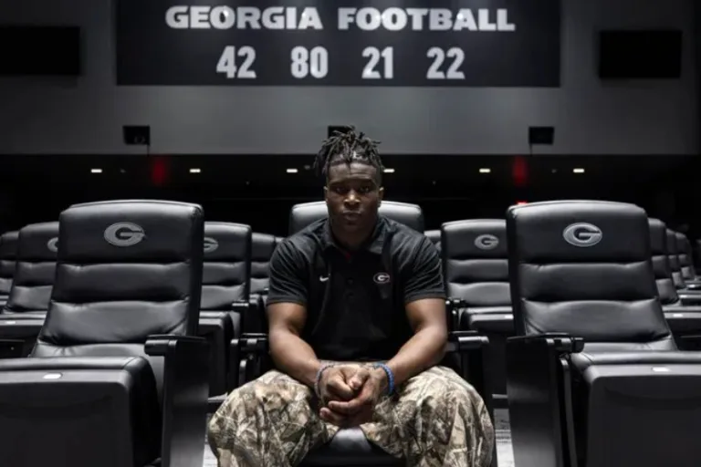 Texans Star and Former UGA Player Kamari Lassiter Donates $4K to School’s Athletics Association