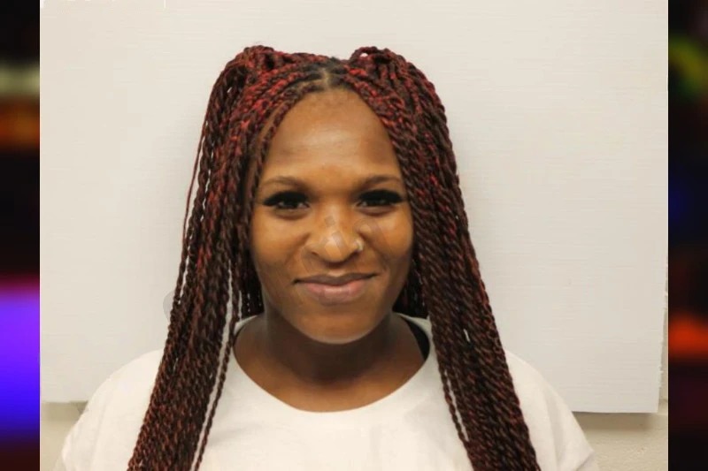 Aishia White Mugshots