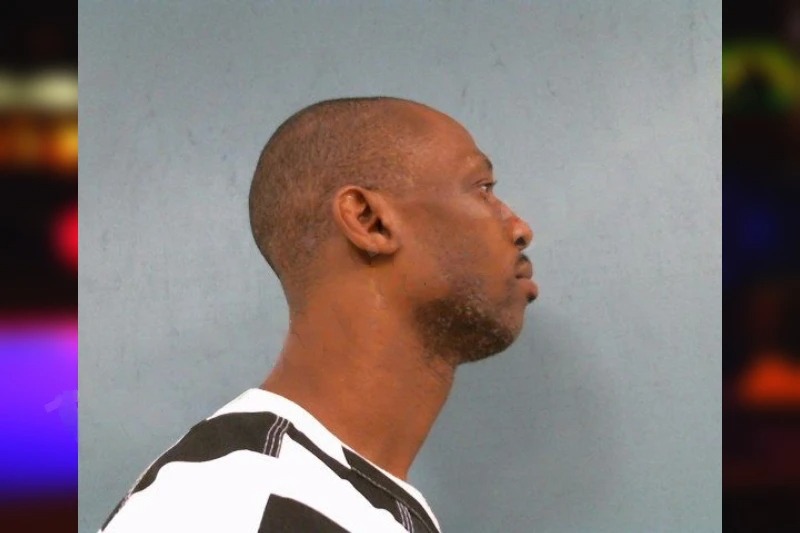 Anthony Render Mugshots