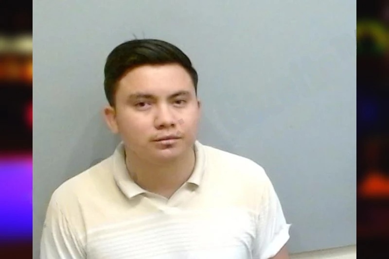 Carlos Lemus Fuentes Mugshots